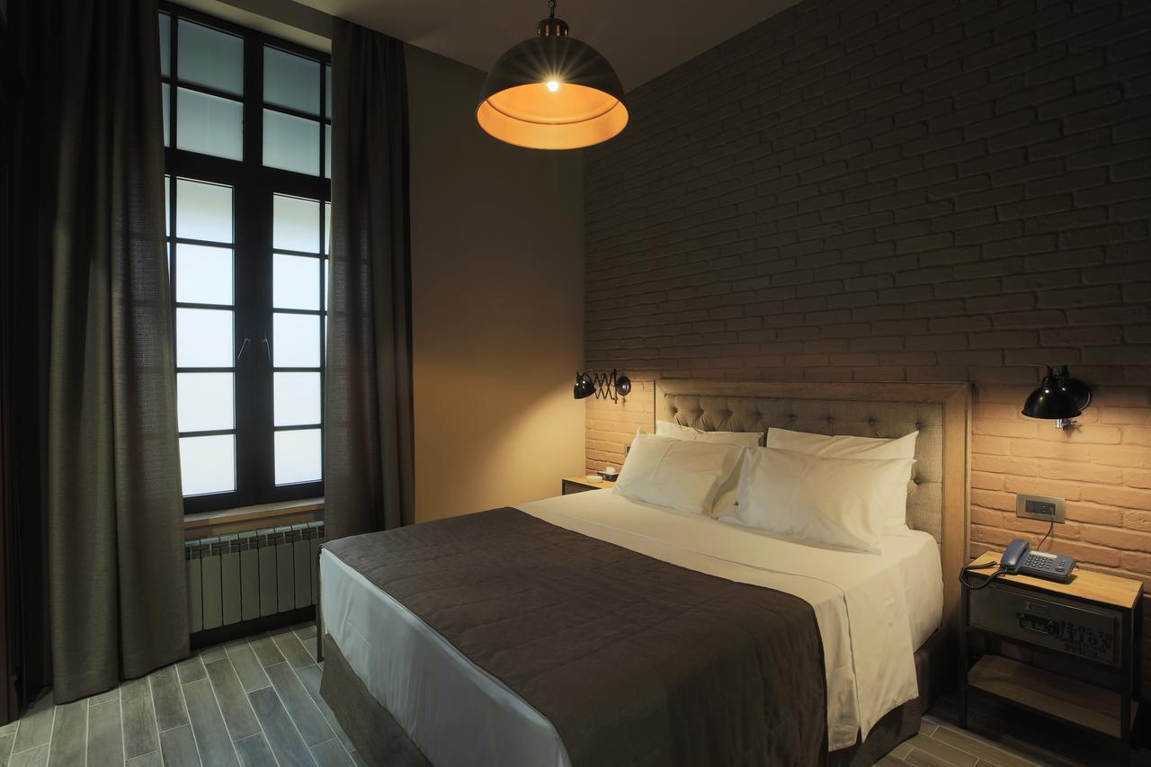 Bastille Hotel 예레반 외부 사진