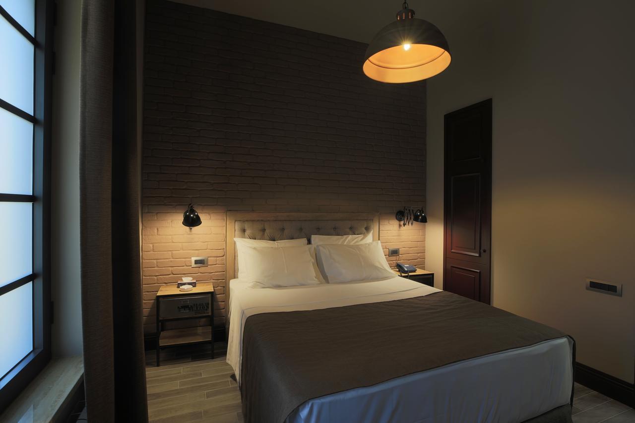 Bastille Hotel 예레반 외부 사진